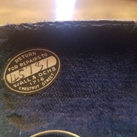 Antique 10kt solid gold RARE Lennon style Frames1800's - Picture 3 of 8